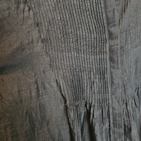 DVE Niva‎ Silk Black Pintuck Sheer Long Sleeve Breathable Blouse Size Small - Picture 8 of 16